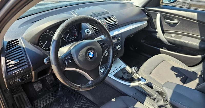 BMW Seria 1 cena 16900 przebieg: 189930, rok produkcji 2007 z Grodzisk Wielkopolski małe 92